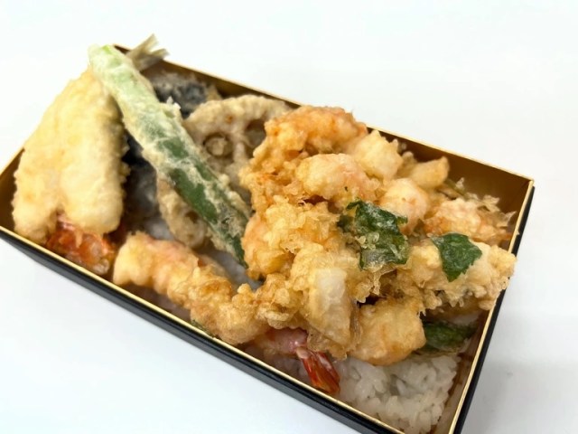 Cheap vs. expensive — Is a premium-priced tempura bento really worth it?【Taste test】