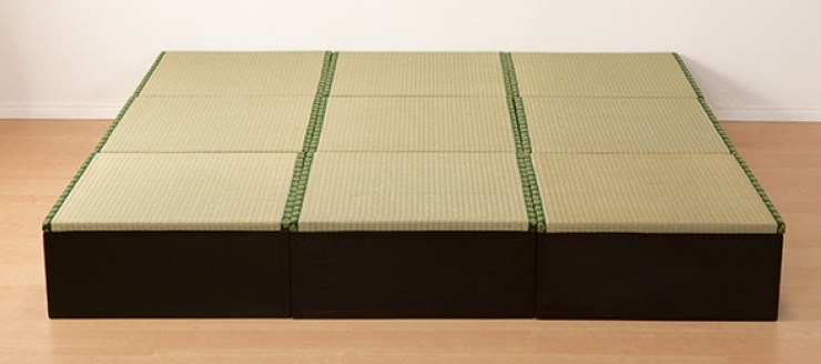 Not ready to go full tatami? This clever item adds a dash of Japanese ...