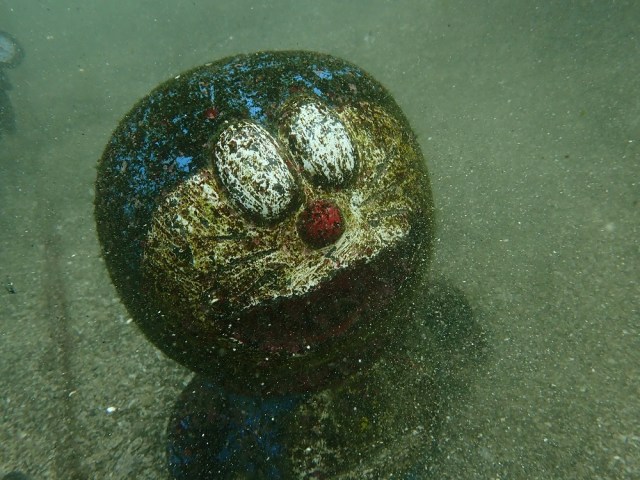 Doraemon found buried at sea as scene from 1993 anime becomes real life【Photos】