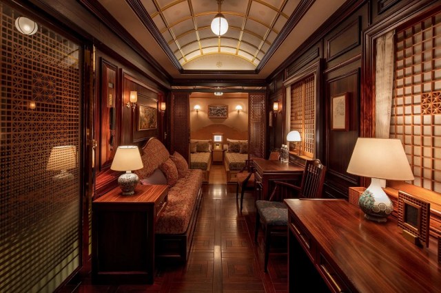 Japanese sightseeing train offers amazing luxury…for prices starting at 1.3 million yen per room