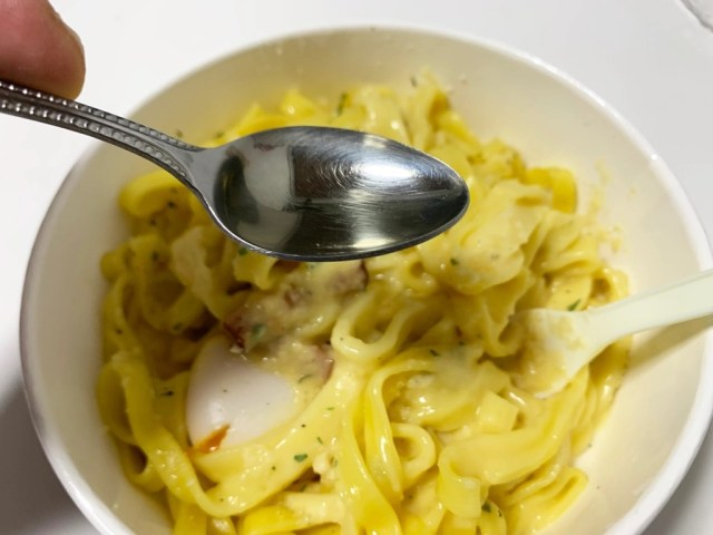 We find one simple ingredient that makes bland carbonara totally delicious 【SoraKitchen】