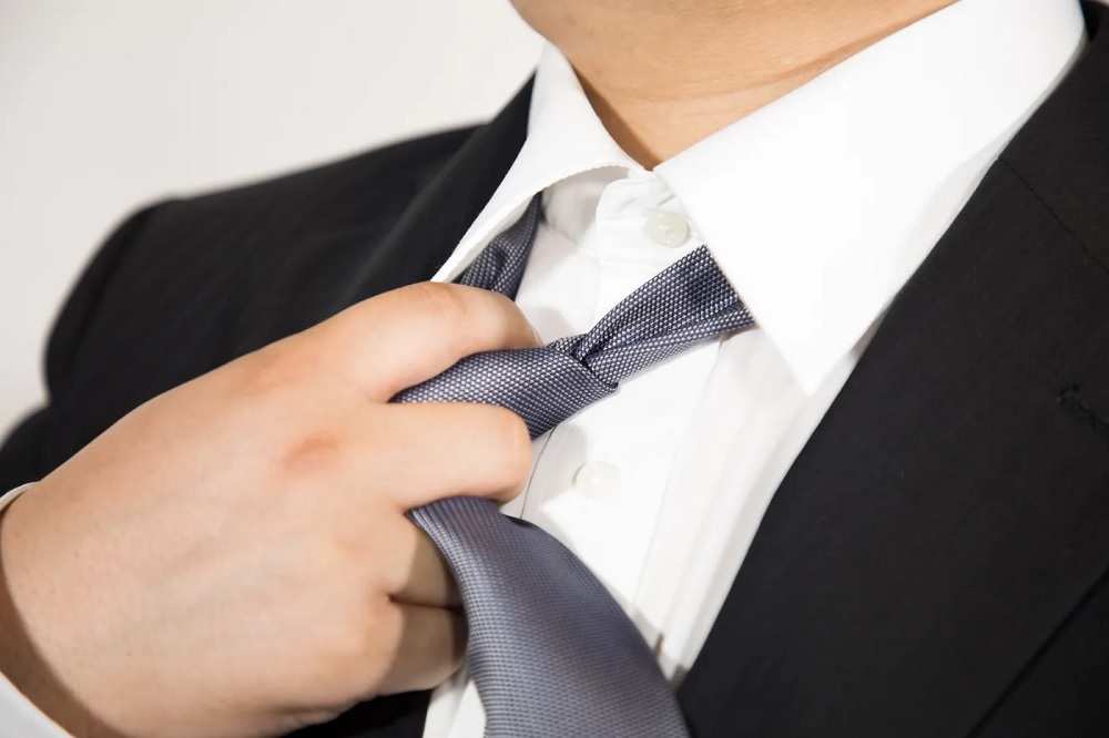 No more neckties! Japanese prefecture abolishes necktie dress code for government employees