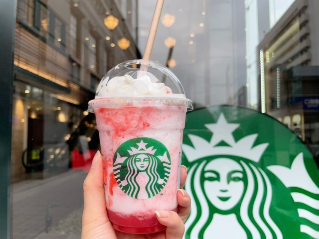 Starbucks Japan new limited edition exclusive menu Frappuccino strawberrry pink drinks 2