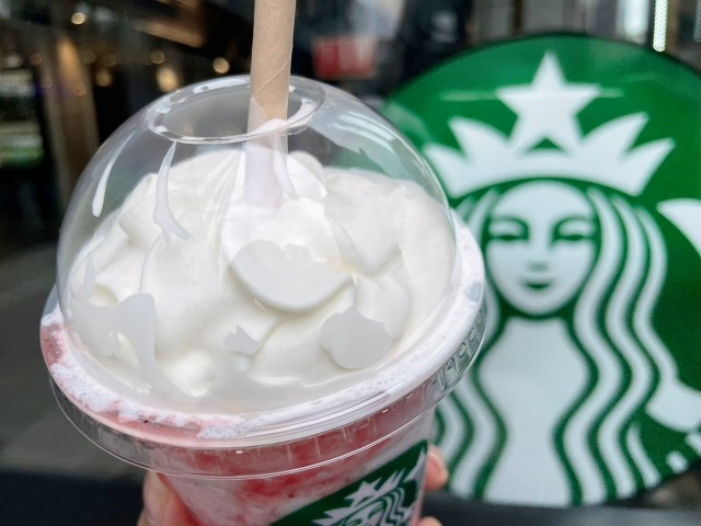Starbucks Japan new limited edition exclusive menu Frappuccino strawberrry pink drinks 4