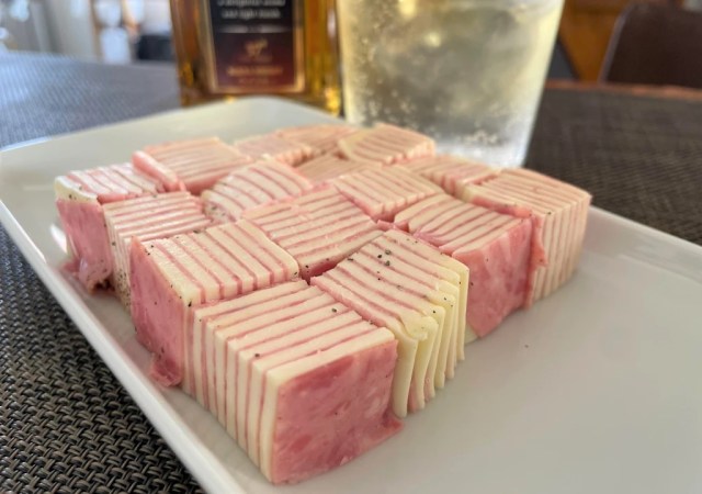Awesome-looking Japanese whiskey maker’s snack recipe requires no booze, almost no effort【Photos】