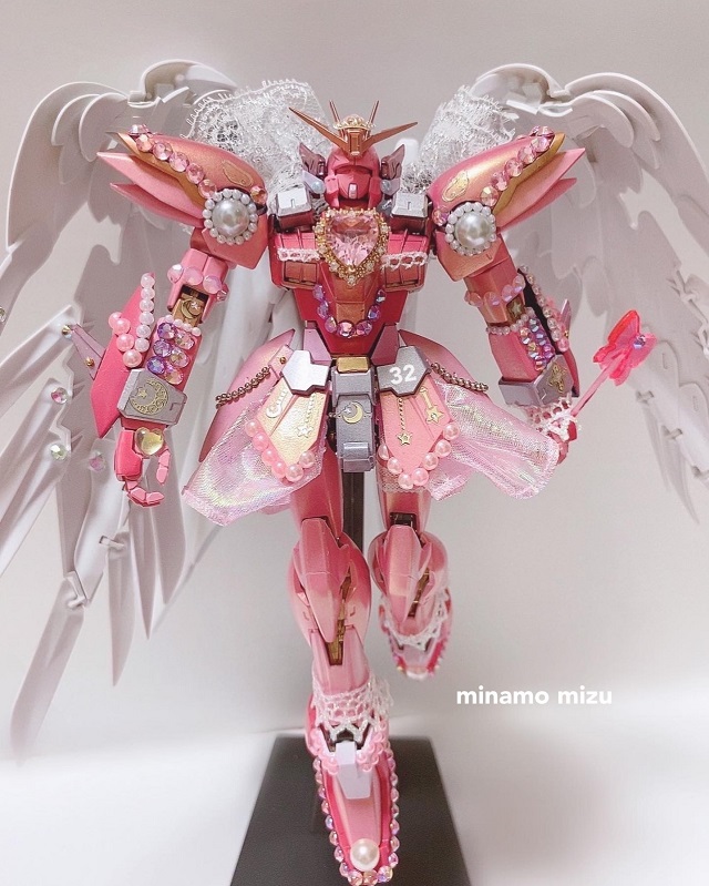 Japanese idol creates kawaii Gunpla, the world's cutest Gundam