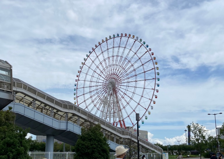 Tokyo’s giant Ferris wheel is closing for good, so it’s time for one