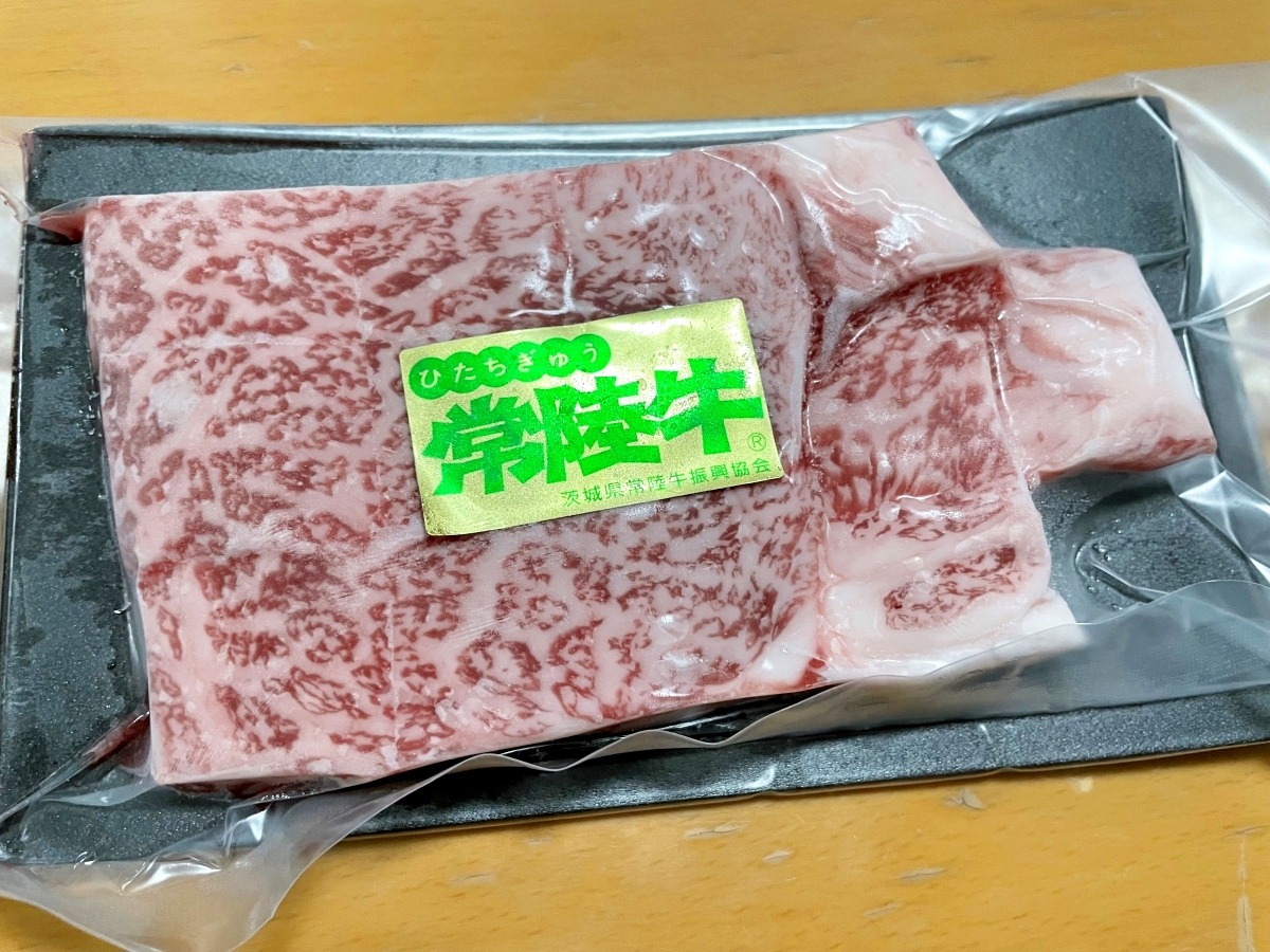 Bulky boxes of wagyu beef can be yours with Japan’s rental frying pan/meat subscription service
