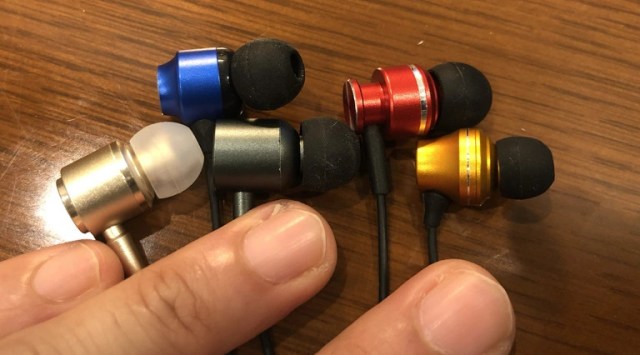 We test out Daiso’s “High-Quality Stereo Earphones” and find a pair that actually impressed us