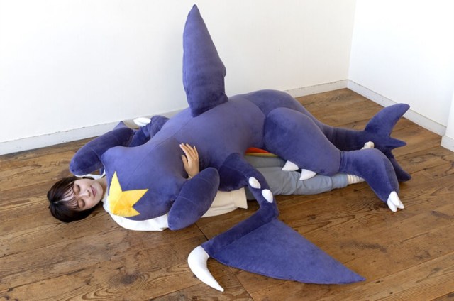 New giant Pokémon plushie is so big it looks like it could eat you【Photos】