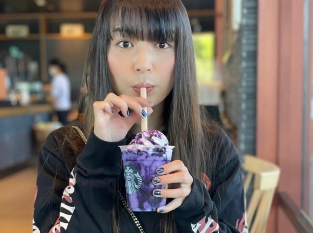 Does Starbucks Japan’s new Halloween Frappuccino taste as good as it looks?