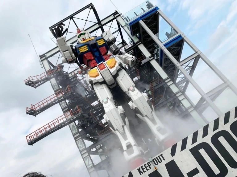 Japan’s moving lifesize Gundam statue adds new Witch from Mercury
