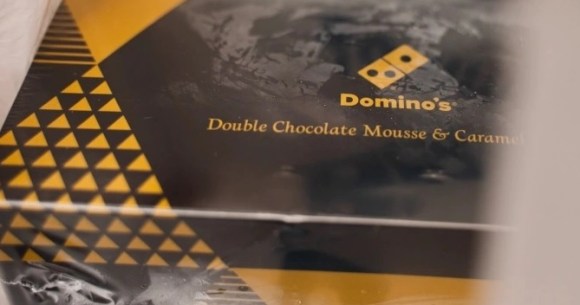 Domino’s Pizzaが日本で高級金賞ケーキを販売[맛 테스트]