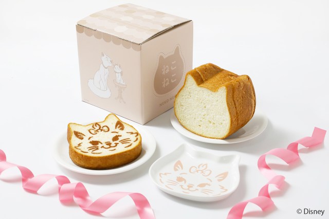 Adorable cat-shaped slices of delicious Japanese bread now become Disney cats for a limited time