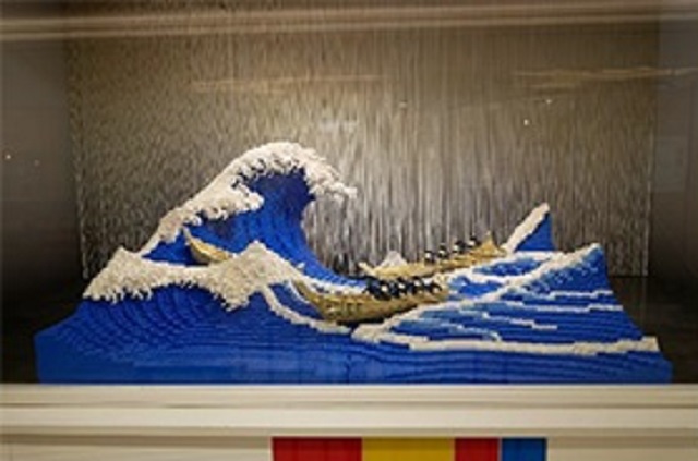 Master Lego builder’s Great Wave off Kanagawa making move across ocean ...