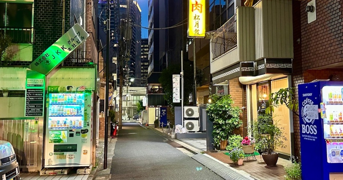 東京の秘密のキャンディーアップル専門店の場所 – 現代の桜のニュース