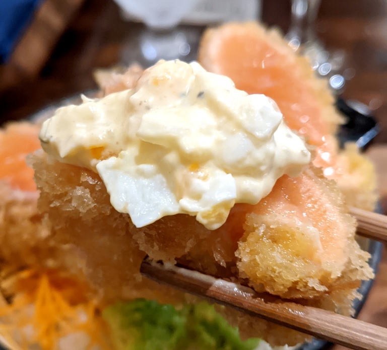 Salmon katsudon? Tokyo restaurant’s specialty is like a deepfried