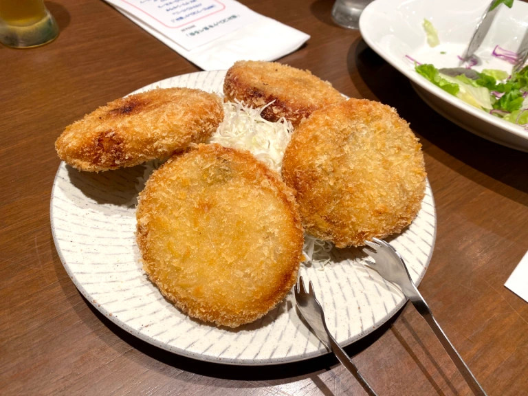 Oishii~desu ‣ Anime Food — Croquette - Tamako Market ep3
