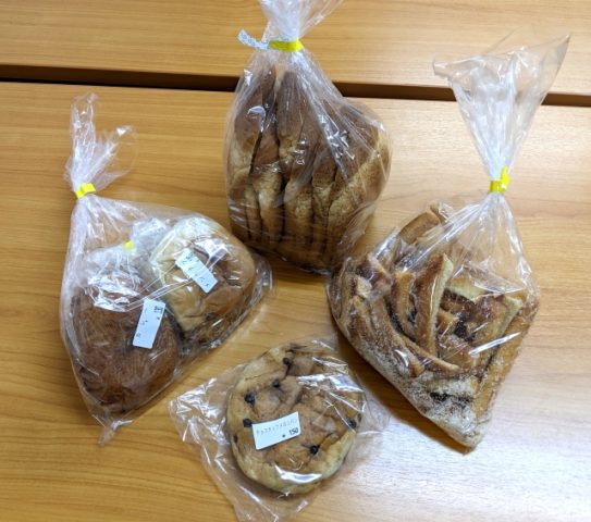 Tokyo bread wholesaler Tobu Pan Chokubaisho’s yummy bread makes Mr. Sato want to live next door