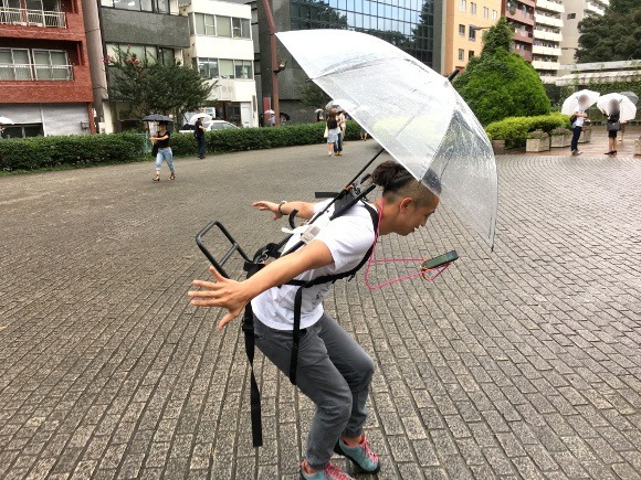 Hands store free umbrella