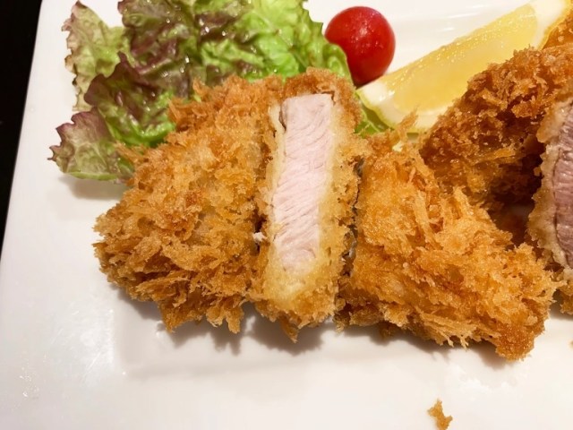 Tokyo all-you-can-eat tonkatsu pork cutlet restaurant is all we need for a happy meal