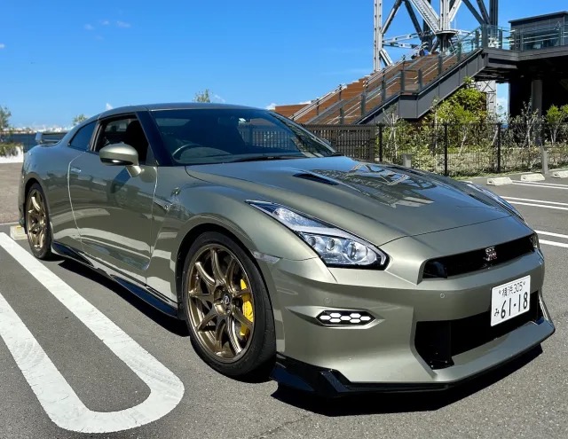 We test drive a Nissan GT-R Premium Edition T-spec in Japan