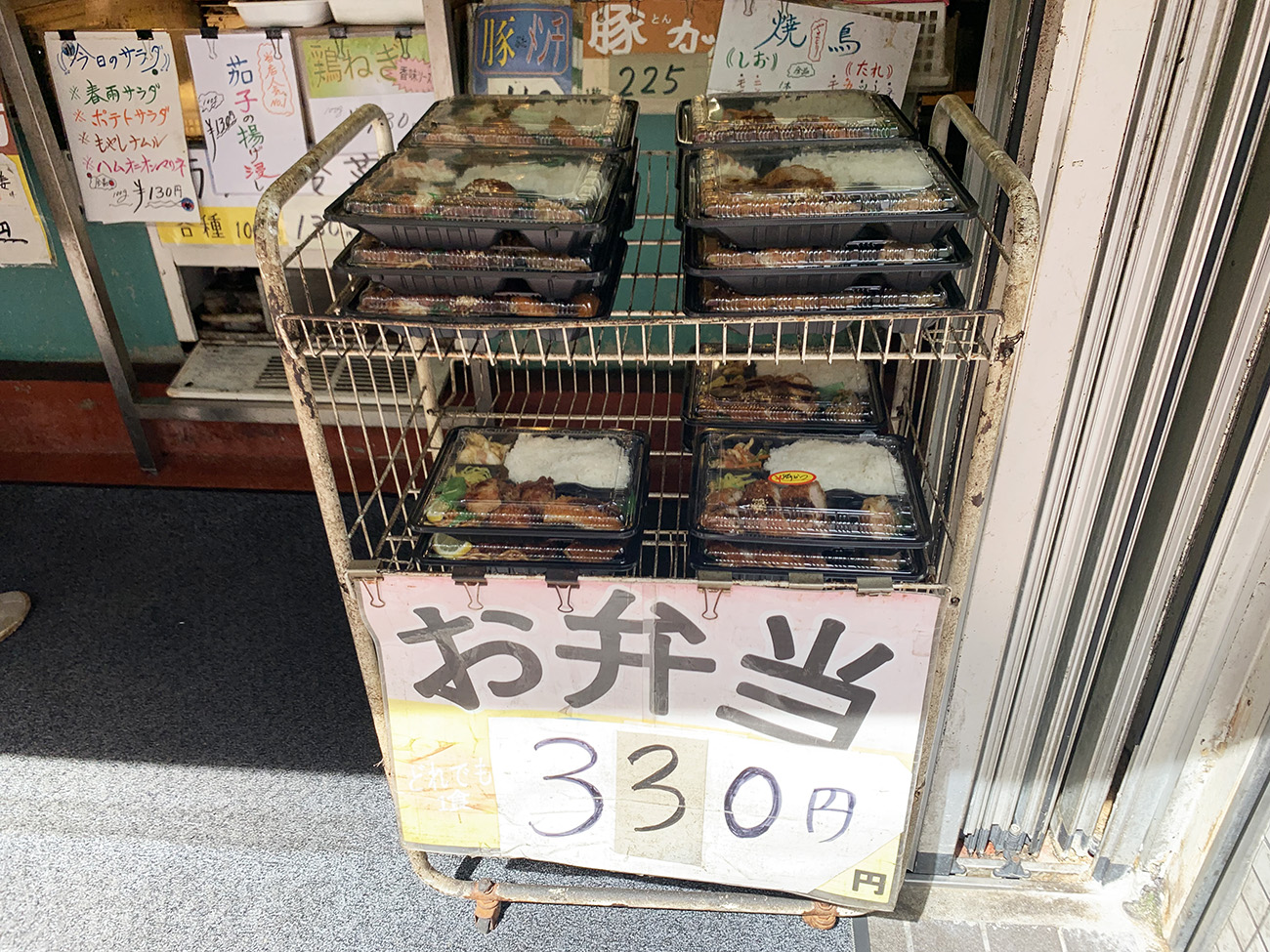 Japanese bento shop becomes a hot topic with foreigners on Reddit, but ...