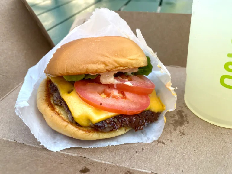 Does Japanese Shake Shack taste like the original restaurant in NYC? We
