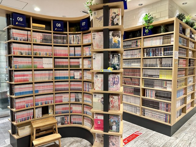 This hotel near Tokyo’s Haneda airport has an all-you-can-read manga library of over 8,000 volumes