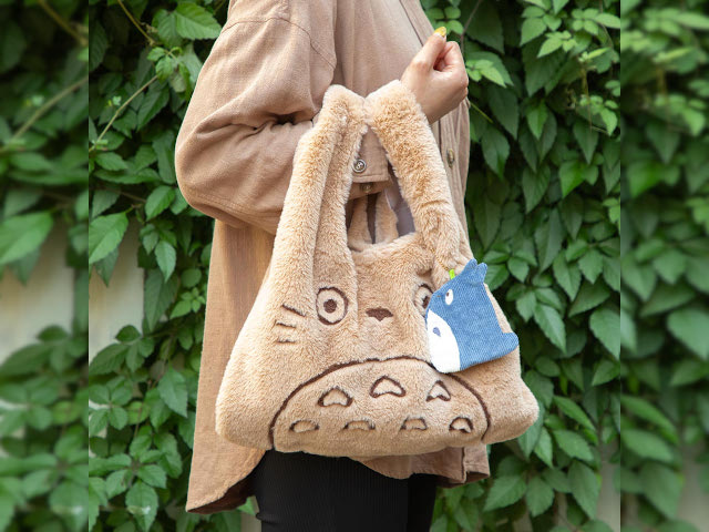 Snuggle up to Totoro with cosy new three-piece Ghibli bag