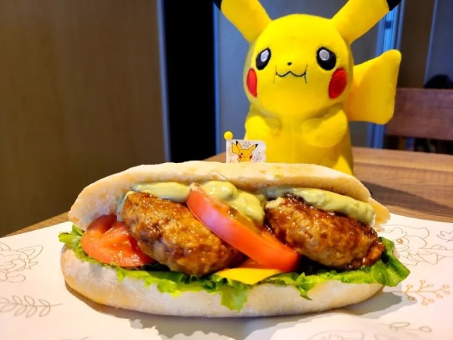 Real-life Pokémon Scarlet and Violet arrive at Japanese cafe chain【Taste test】