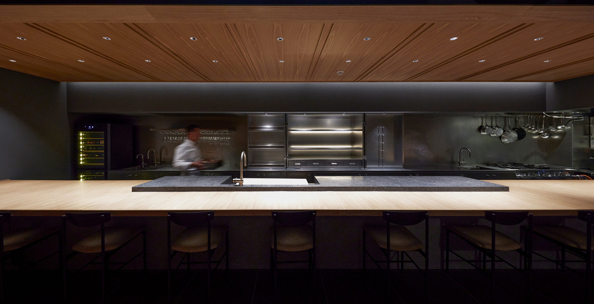 New Ginza sushi bar offers 21-piece omakase course for just US$60 ...