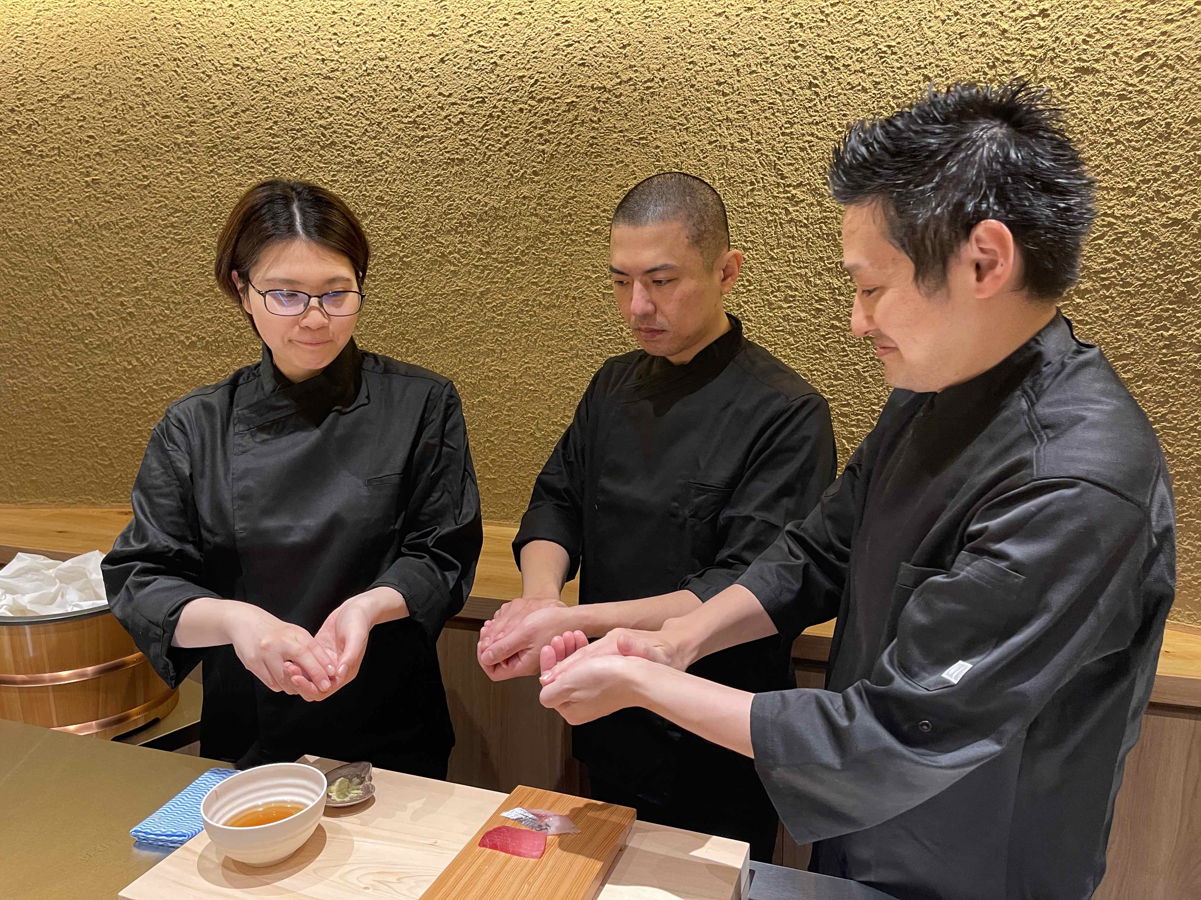 What does an Itamae Sushi Chef do? How to Become One.