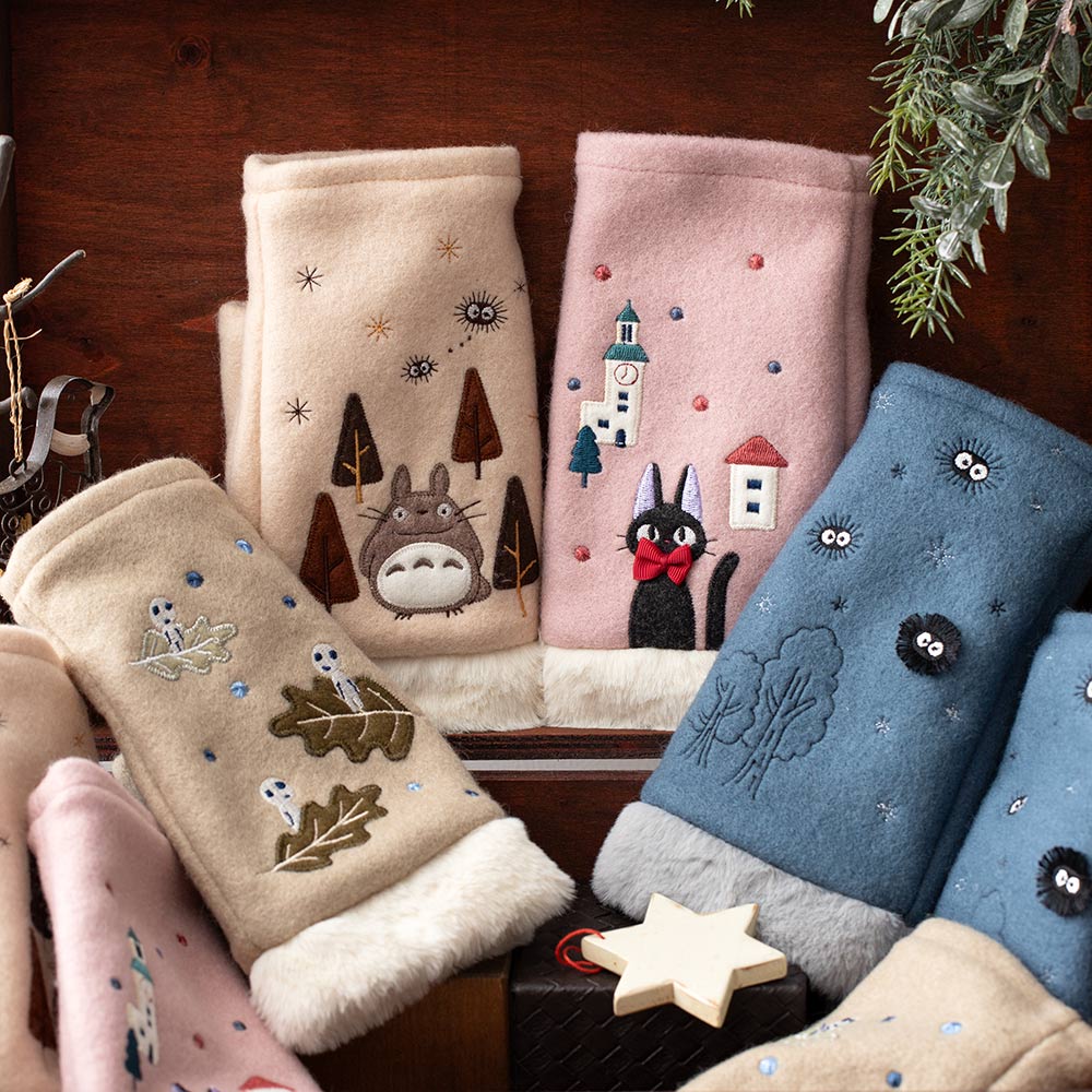 Studio-Ghibli-gloves-My-