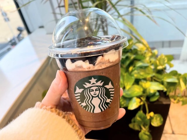 Starbucks pairs new Frappuccinos with chocolate cakes for Valentine’s Day