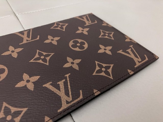 Louis Vuitton’s fancy new bags look like anime character merch to people in Japan【Photos】