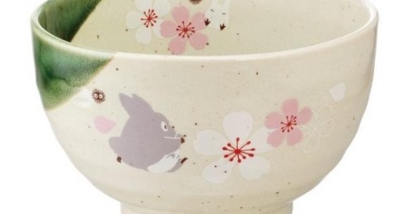 Sakura Totoro tableware arrives in stores just in time for sakura season【Photos】