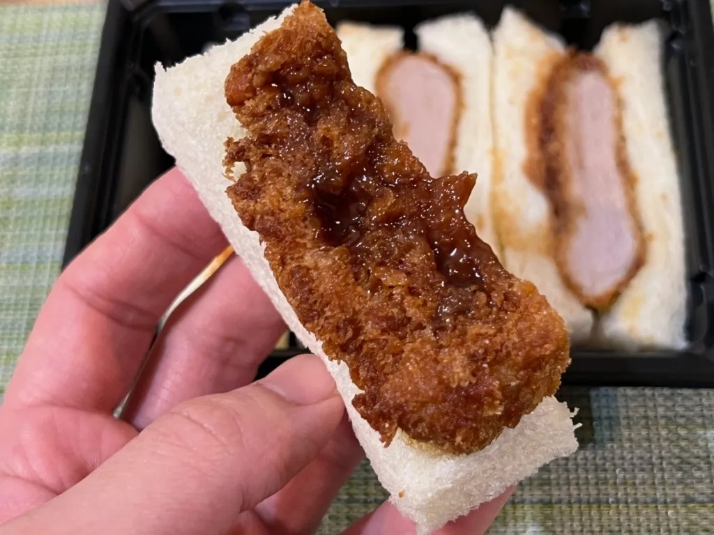 Is this frozen tonkatsu sandwich vending machine really worth 700 yen ...