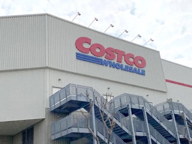 Our Japanese reporter visits Costco in the U.S., finds super American and very Japanese things