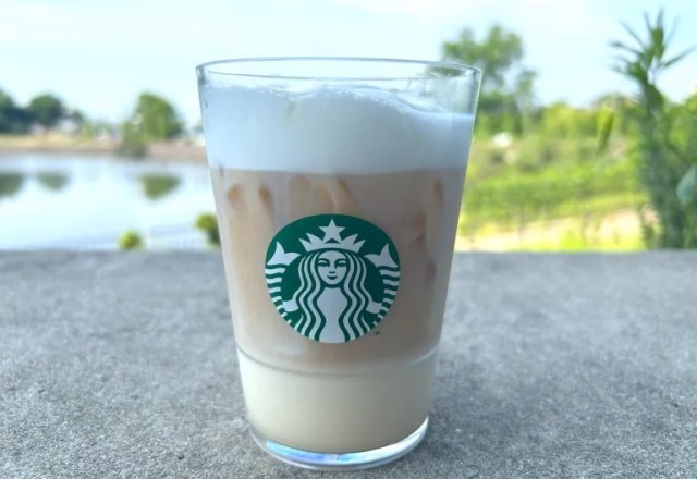 Starbucks Japan makes hojicha black tea latte permanent item, and here’s a great way to customize it