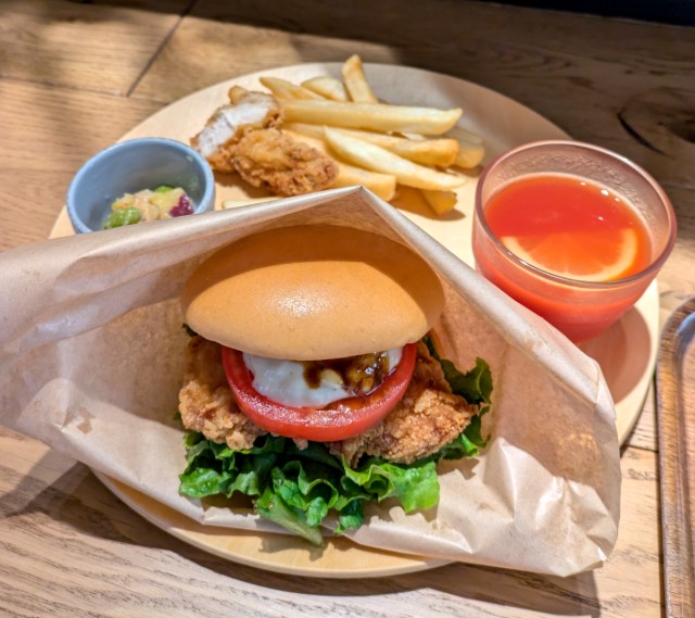 Cafe Mountain, Ocean & Sun opens its second location in Japan, the