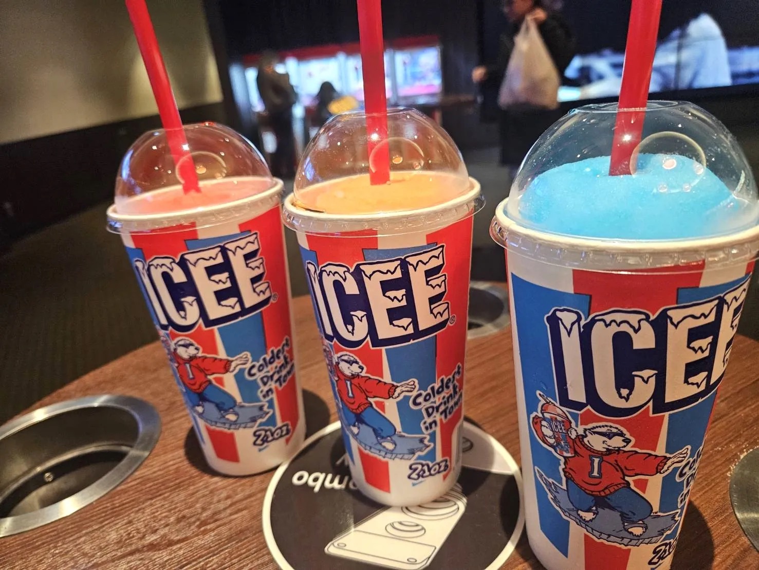American tourists give us their opinion on the new Icee slushie