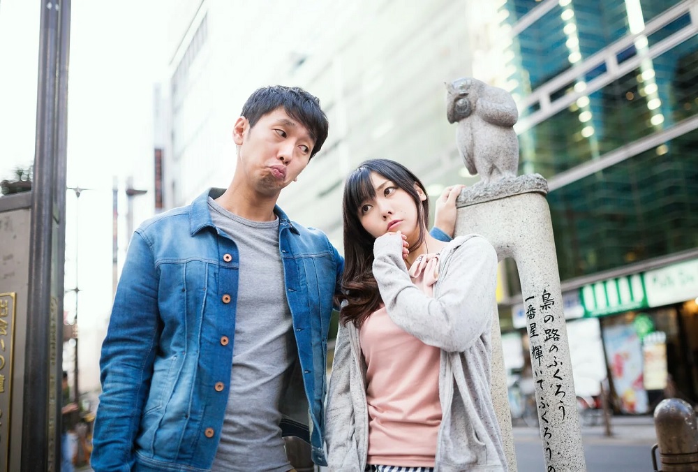 Young Japanese adults report lowest dating experience in annual survey.