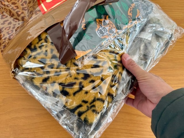Lucky leaping leopards! It's the fukubukuro for Osaka ladies and