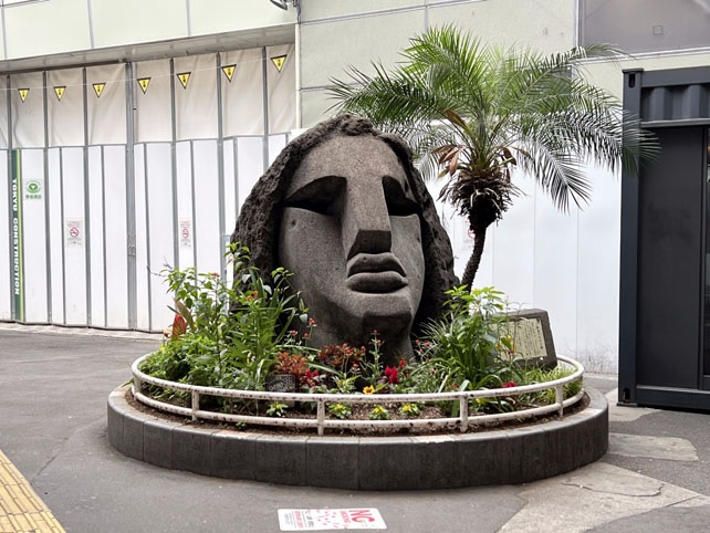 Shibuya's other famous meeting spot statue has lost its home as