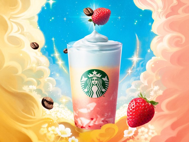 Starbucks releases a colour-changing Frappuccino in Japan