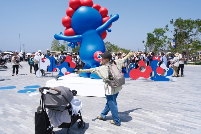 Traveling to the the World Expo in Osaka with a baby? We’ve got survival tips for your family