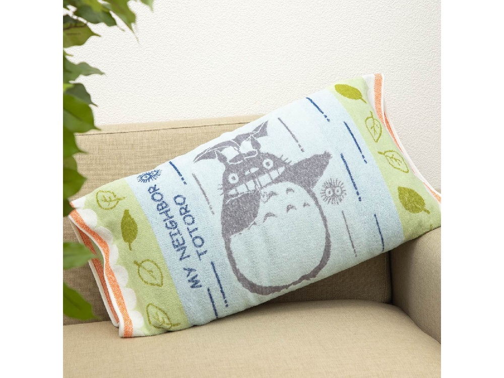 Have a cool summer, say Totoro and No Face with Ghibli towel-type pillowcases【Photos】