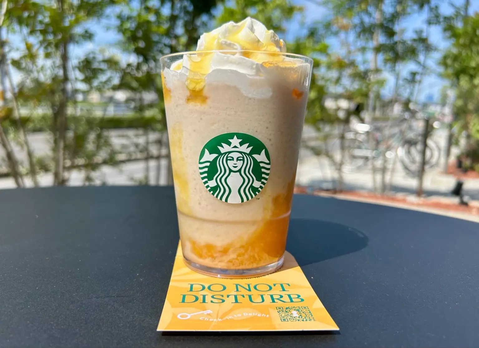 Starbucks Japan has a new limited-edition Frappuccino for summer, but does it taste any good?