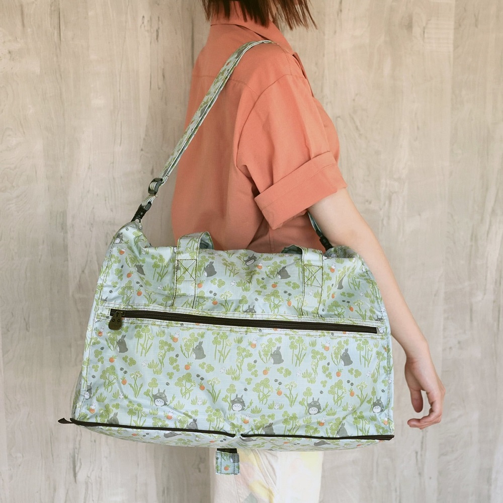 Totoro travel bags, suitcase ready to take responsibility for